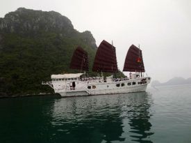 Red Dragon Junk 5 cabins