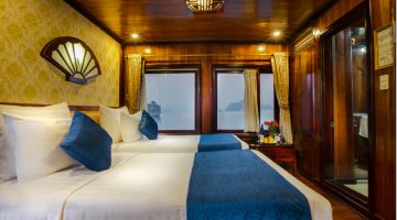 Twin bed Ocean view