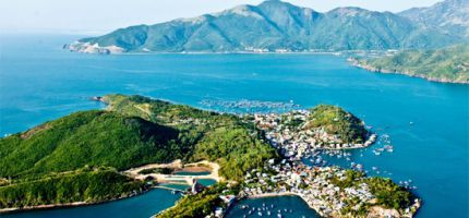 travel-nha-trang-in-vietnam