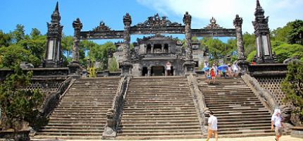lang-khai-dinh