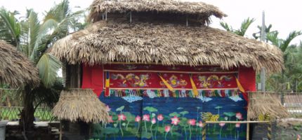 Water puppet show