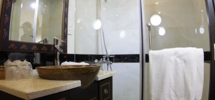 Bathroom Suite cabin