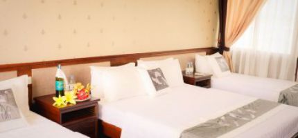 Triple 3 single beds