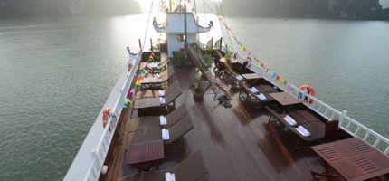 Cruise sundeck