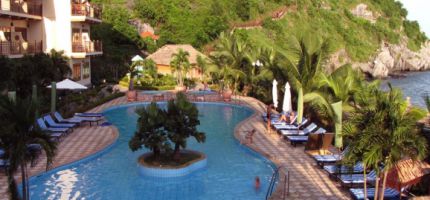 Resort in Cat Ba