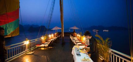 Cruise sundeck