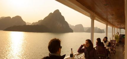 Cruise sundeck