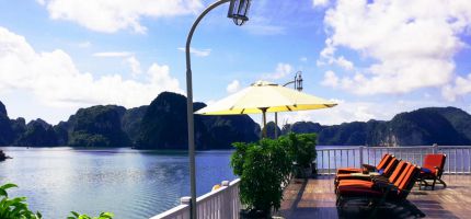Cruise sundeck