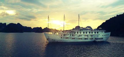 Cruise exterior