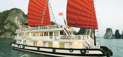 Party boat - 8 cabins