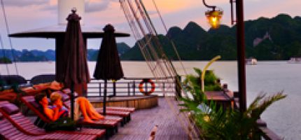 Pelican-cruise-sundeck1