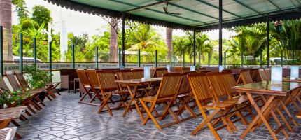 Waiting lounge