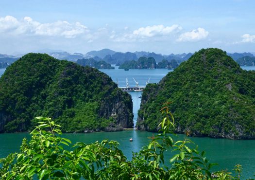 Halong Bay 
