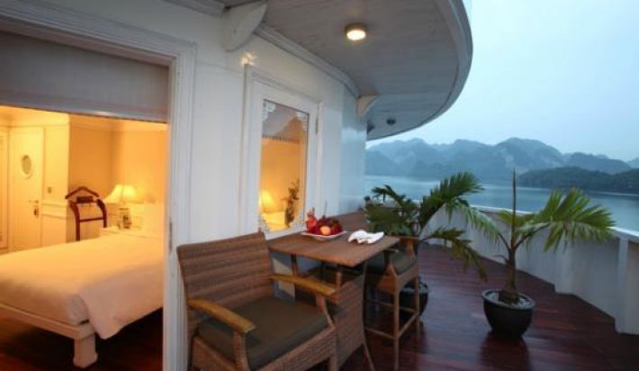 Long Quan Suite Terrace Balcony
