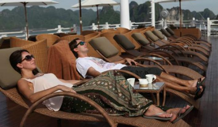 Cruise sundeck
