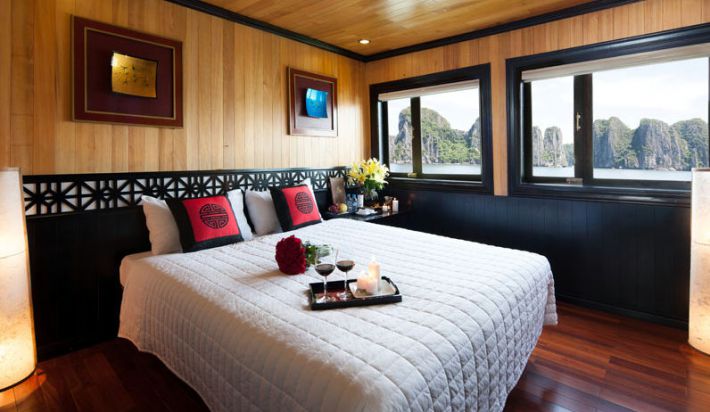 Honeymoon Suite