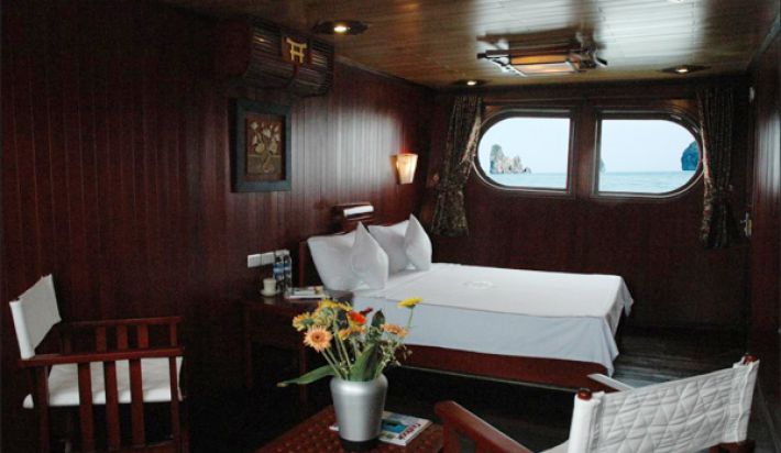 Double cabin