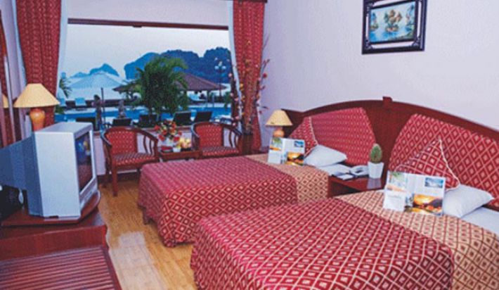 Resort in Cat Ba