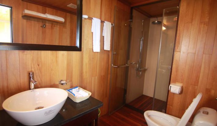 Bathroom Luxury Cabin
