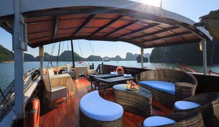 Cruise sundeck