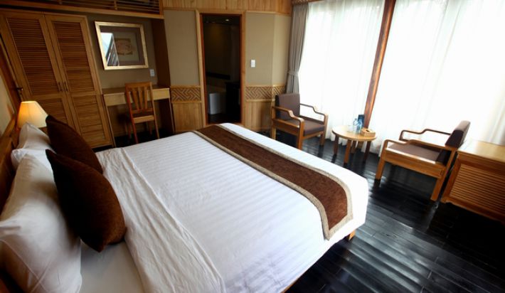 Double Ocean View upper deck